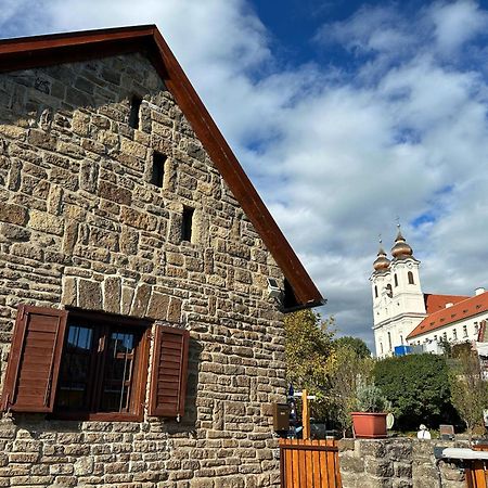 Piros Vendeghaz Villa Tihany Bagian luar foto