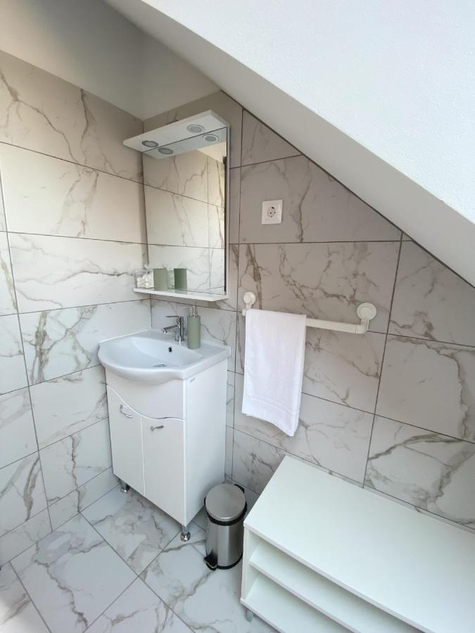Piros Vendeghaz Villa Tihany Bagian luar foto