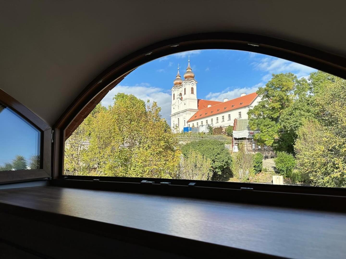 Piros Vendeghaz Villa Tihany Bagian luar foto